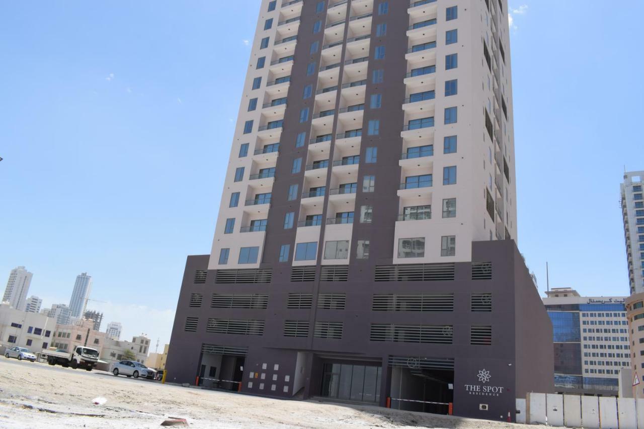 The Spot Residence Al Manamah Esterno foto